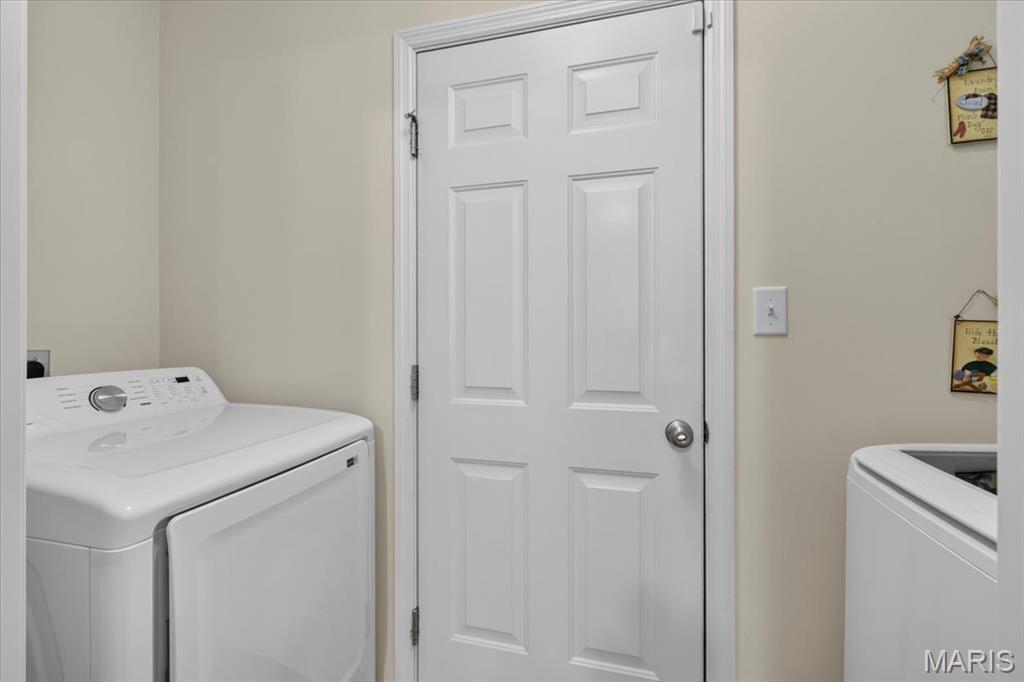 5229 Eagle Wing Court