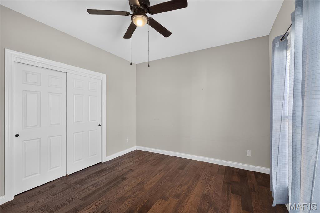 1046 Walnut Terrace