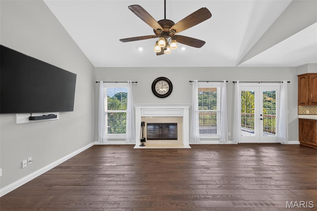 1046 Walnut Terrace