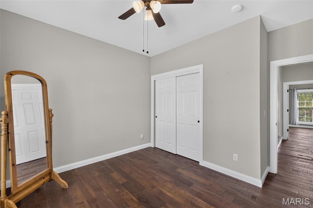 1046 Walnut Terrace