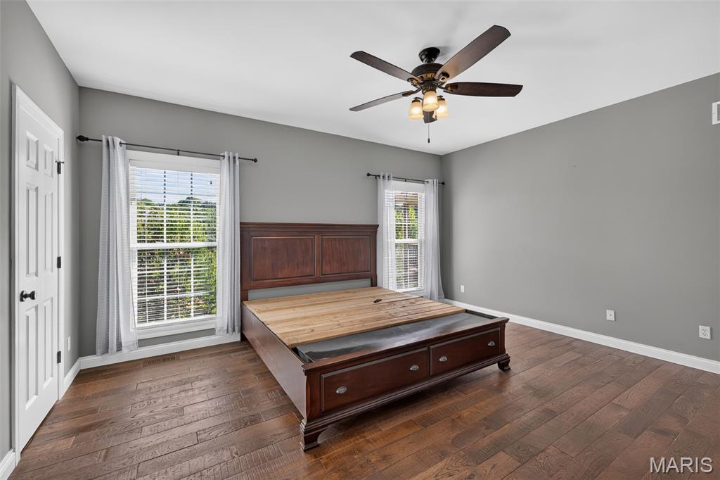 1046 Walnut Terrace