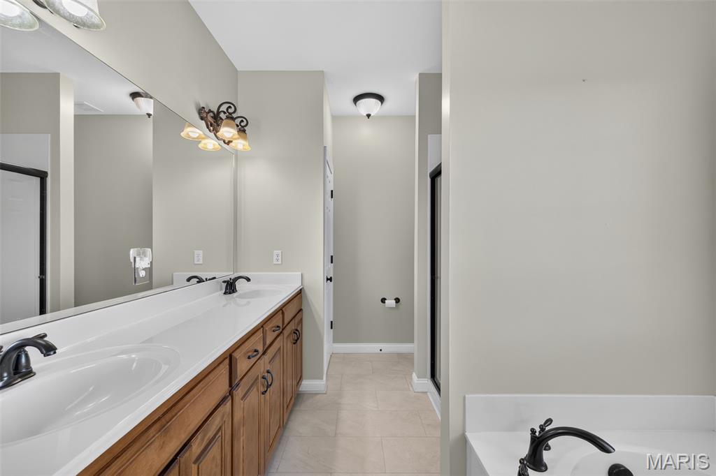 1046 Walnut Terrace