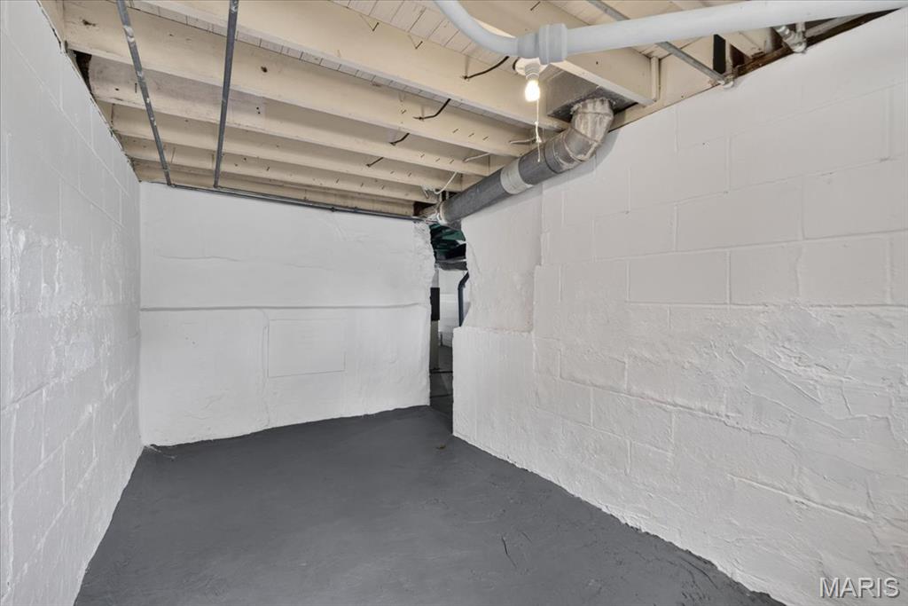 9500 W Milton Avenue