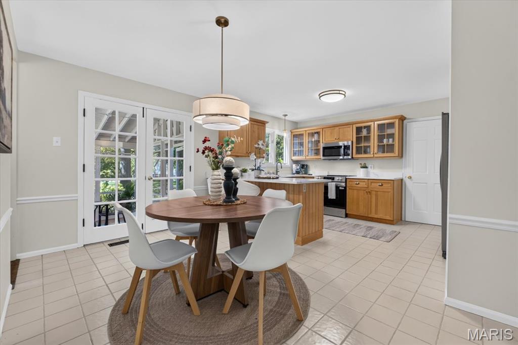 679 Golfview Drive