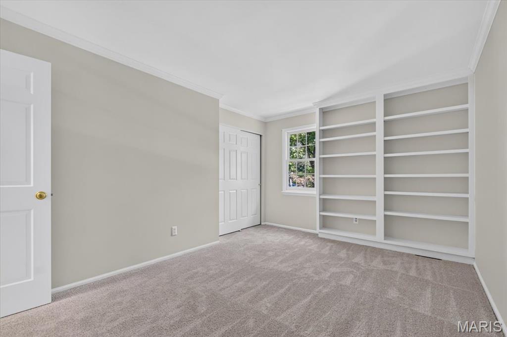 679 Golfview Drive