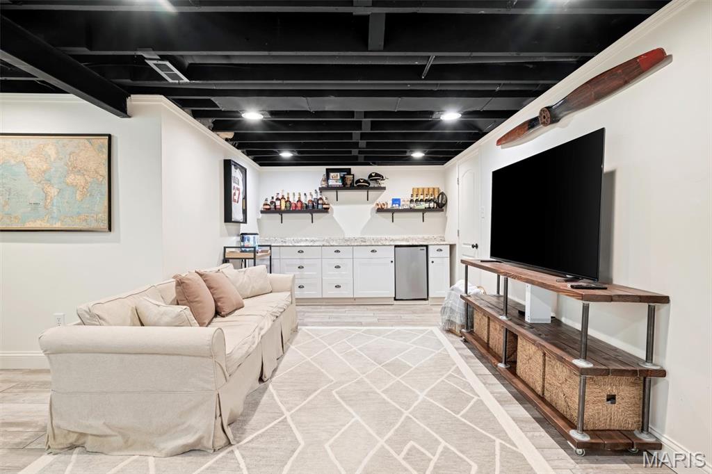 404 Cannonbury Drive