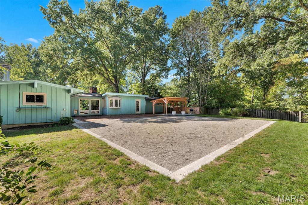 161 Horseshoe Drive
