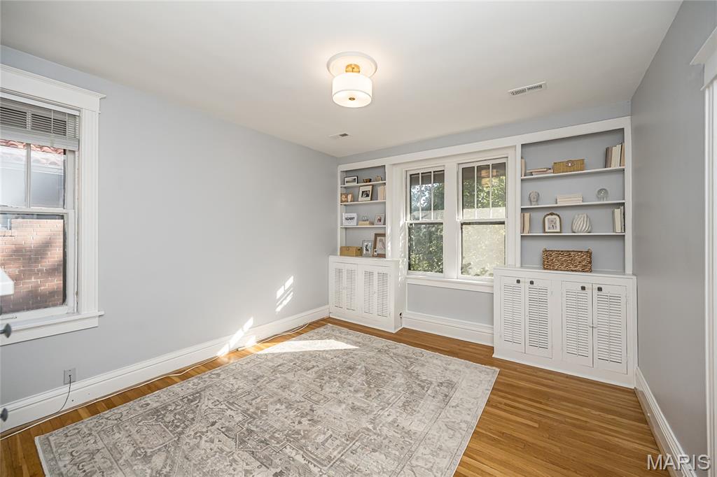 6656 Kingsbury Boulevard