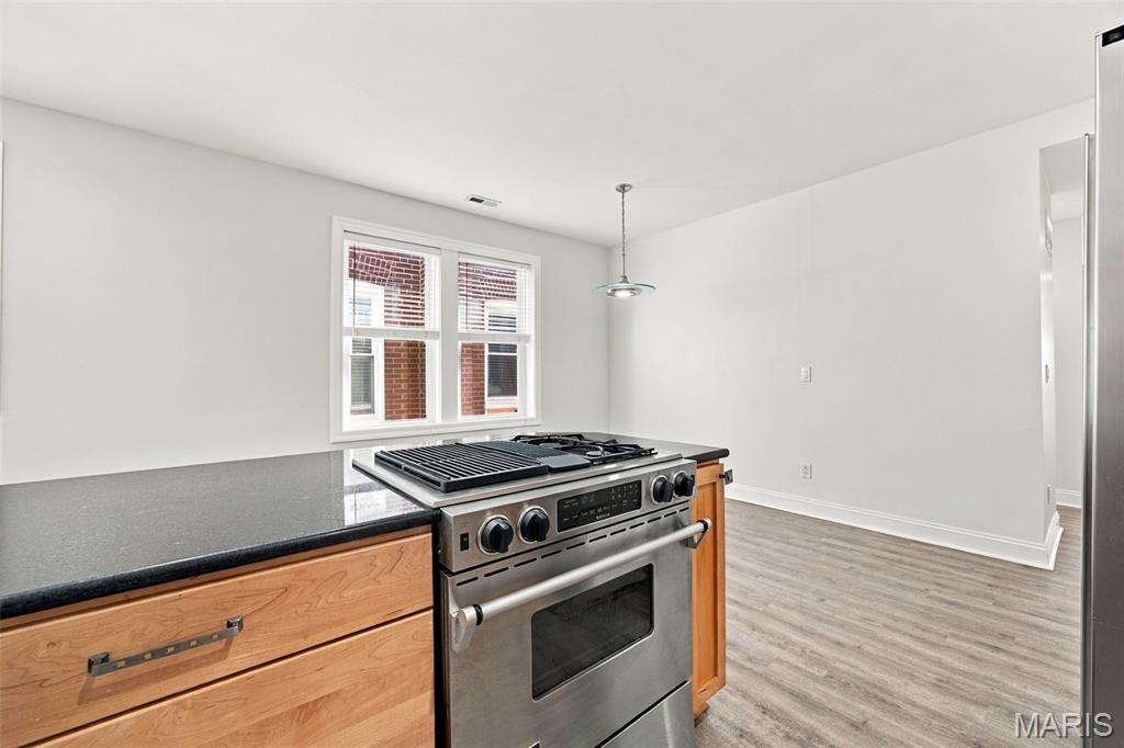 6416 Alamo Avenue Unit: 2E