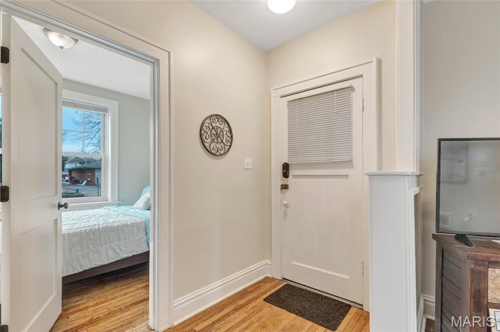 4955 Magnolia Avenue Unit: 2E