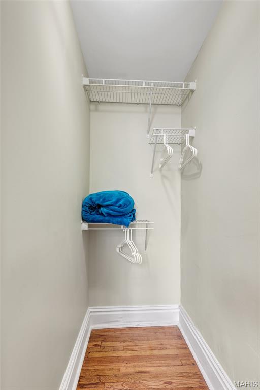 4955 Magnolia Avenue Unit: 2E