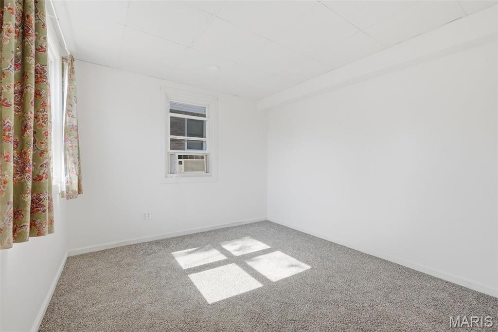 7 Santa Cruz Drive