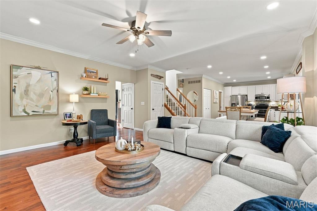 610 Royal Pine Court