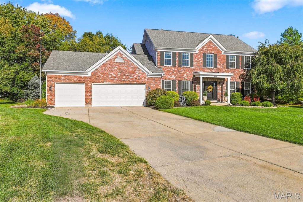 610 Royal Pine Court
