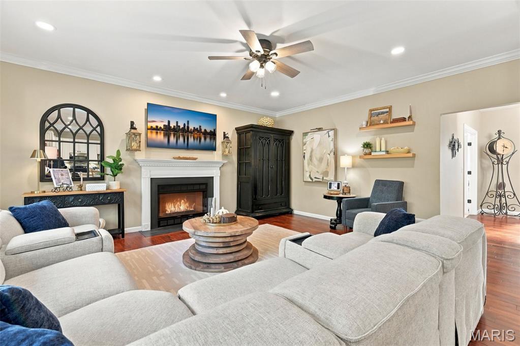 610 Royal Pine Court