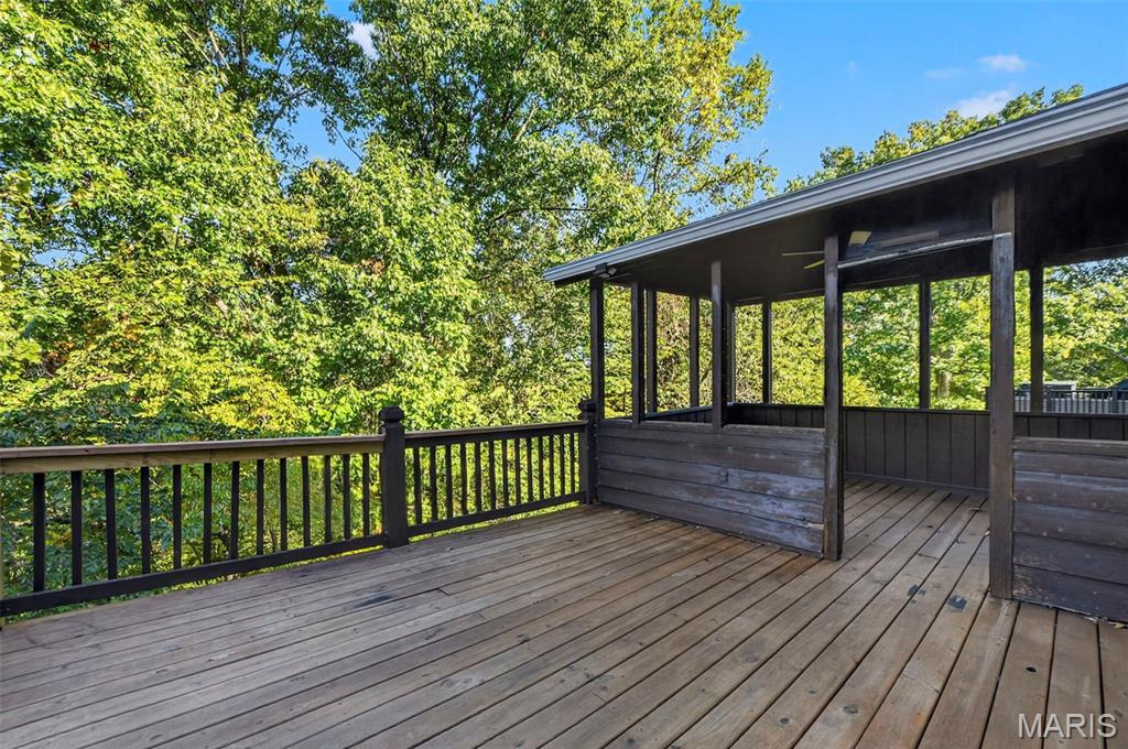 1529 Strawberry Glen Court