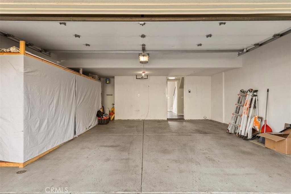 15210 Henry Way