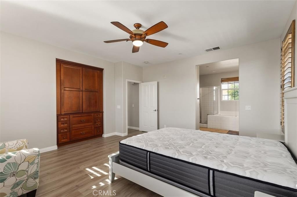 15210 Henry Way