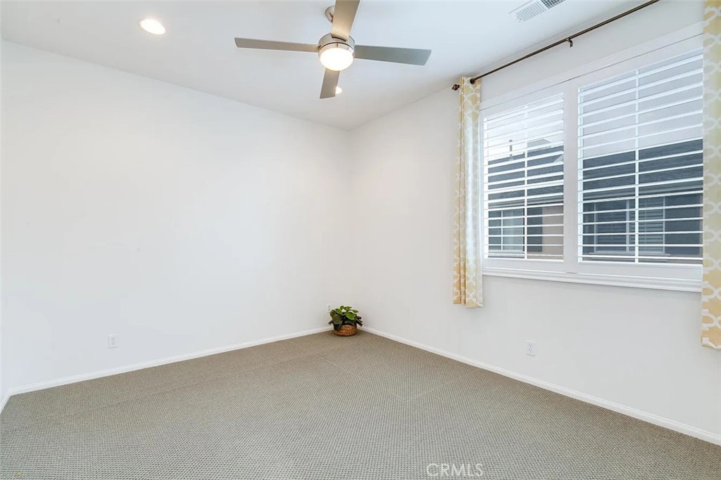 3235 Larkspur Street