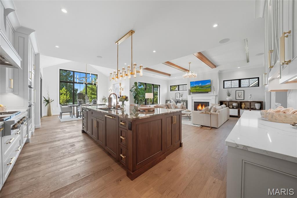 1131 Enclave Court