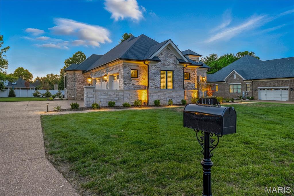 1131 Enclave Court