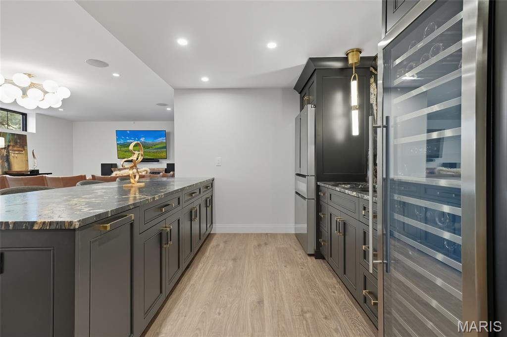 1131 Enclave Court