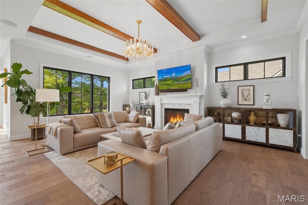 1131 Enclave Court