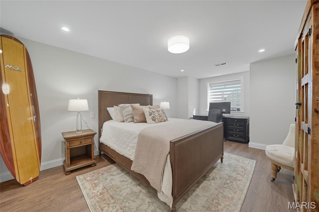 1131 Enclave Court