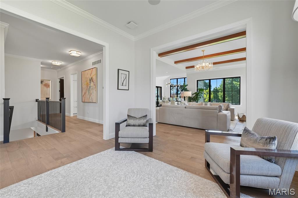 1131 Enclave Court