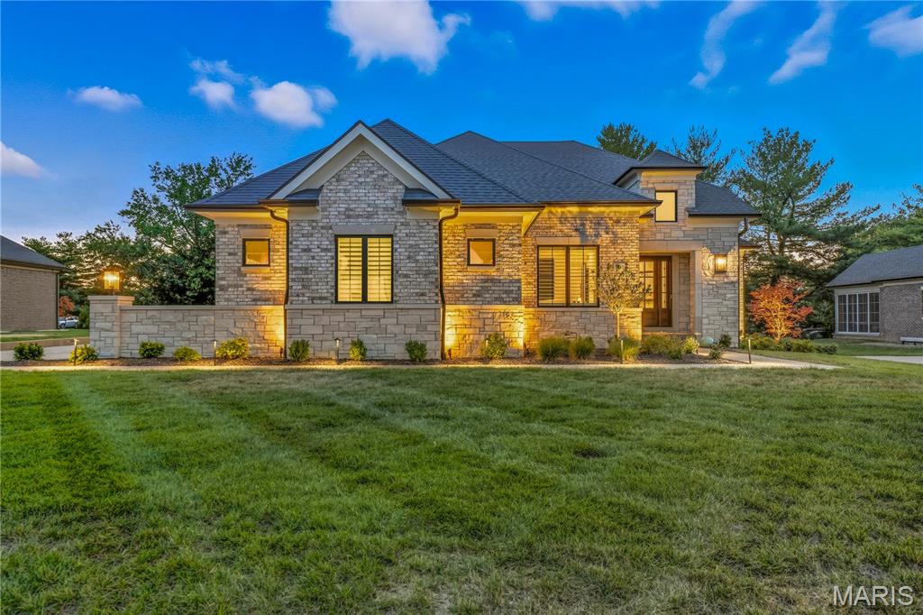 1131 Enclave Court