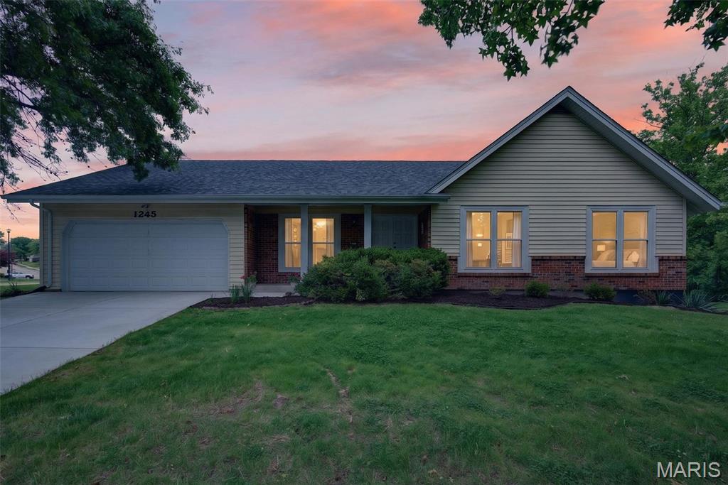 1245 Ticonderoga Drive