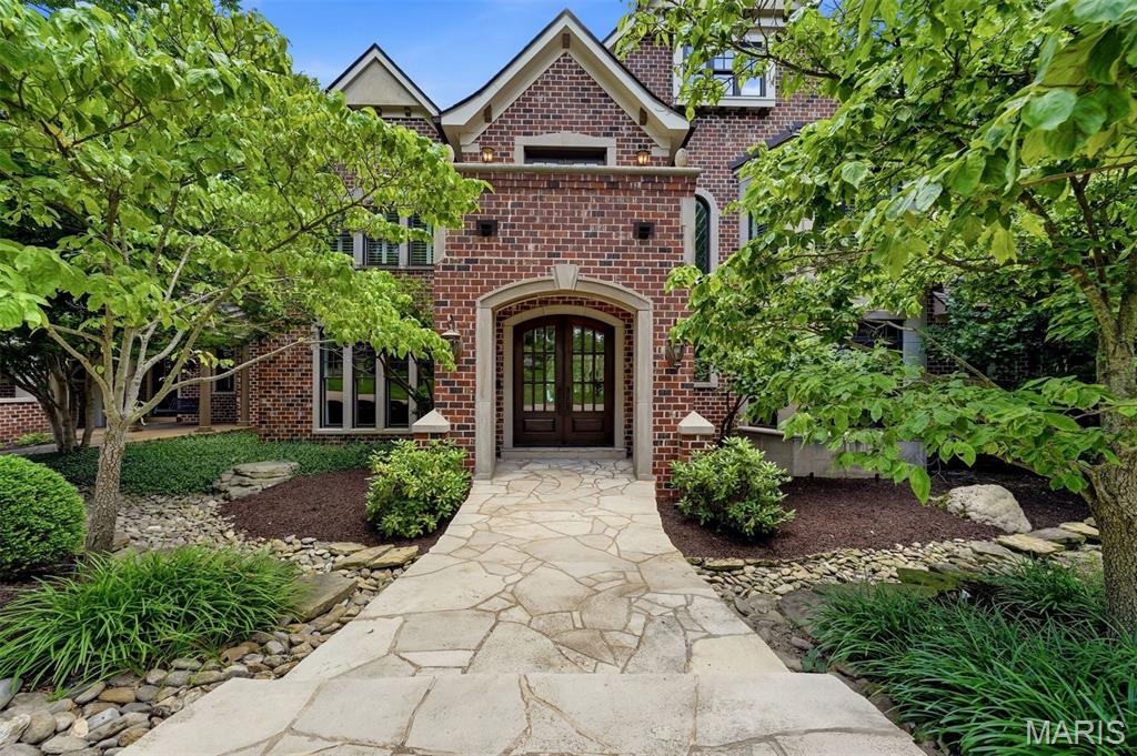 14 Brookwood Road