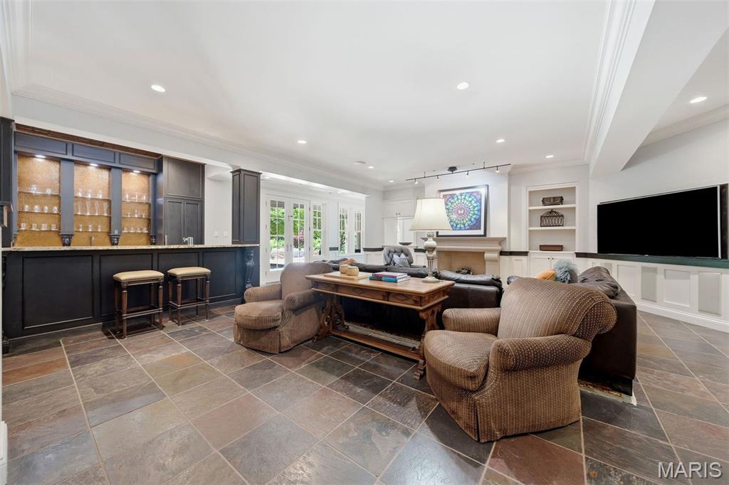 14 Brookwood Road