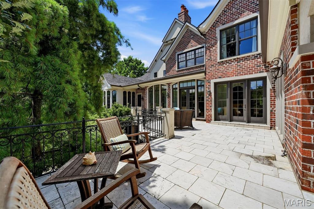 14 Brookwood Road