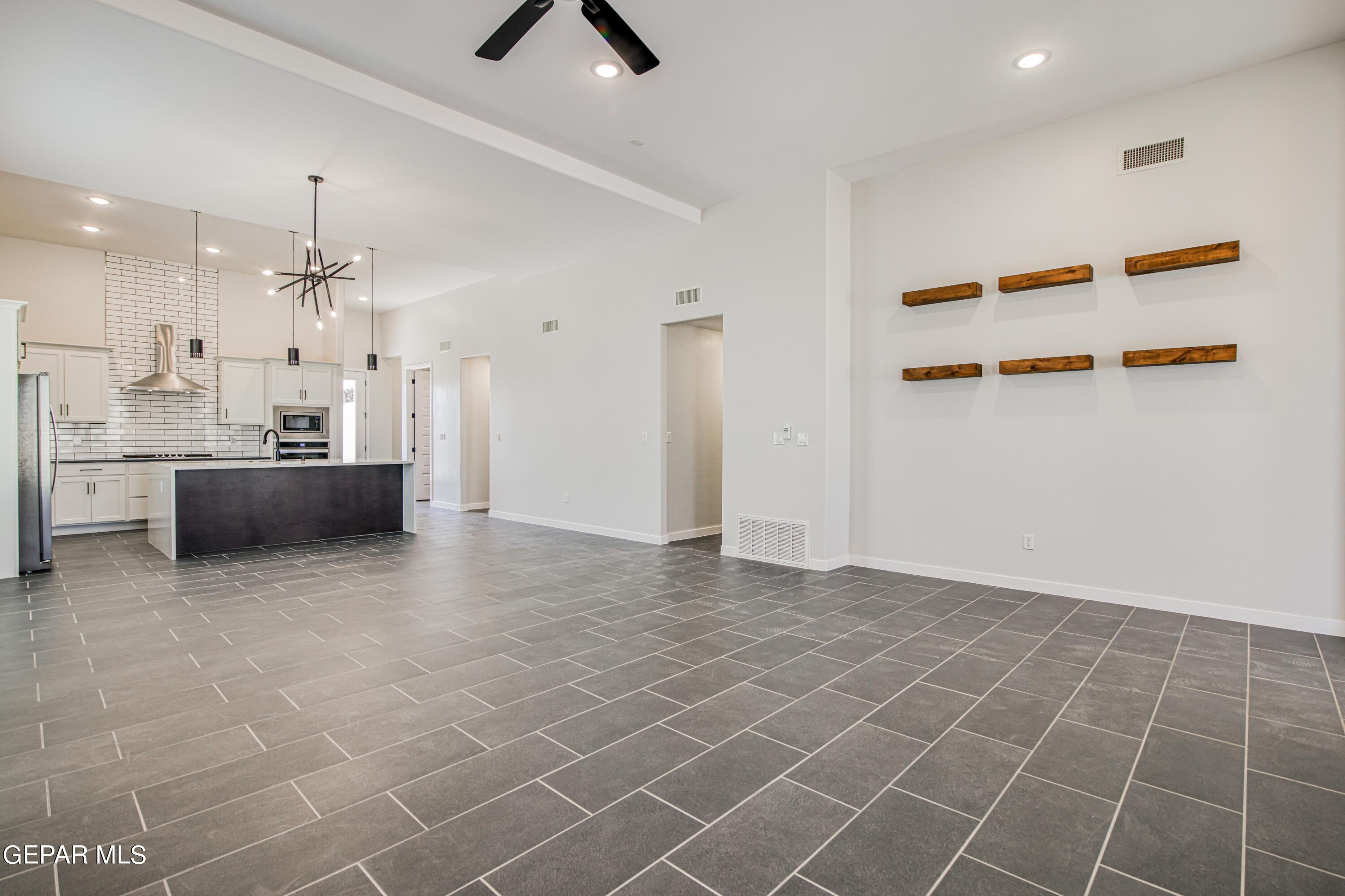 2524 Sammy Cervantes Street