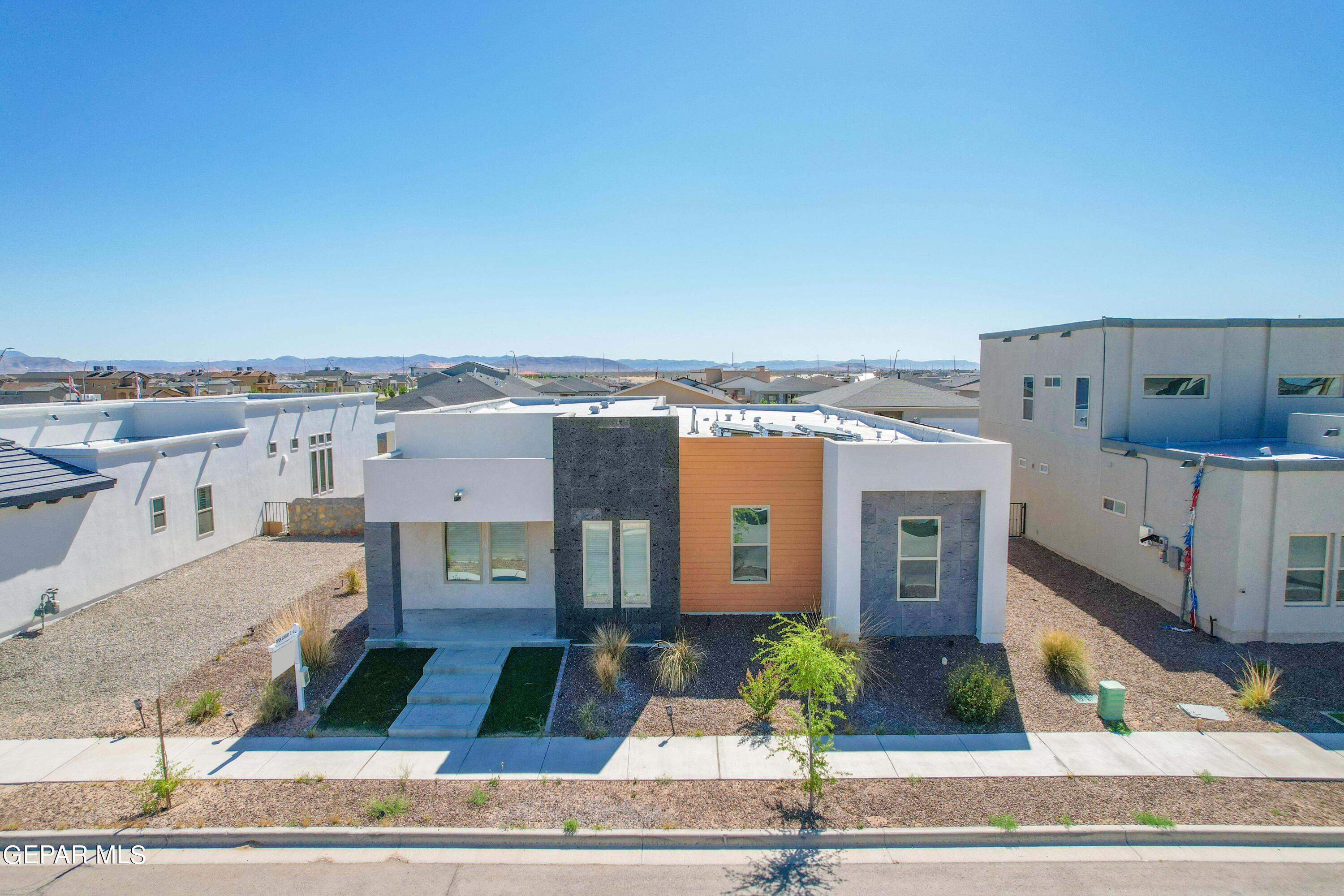 2524 Sammy Cervantes Street