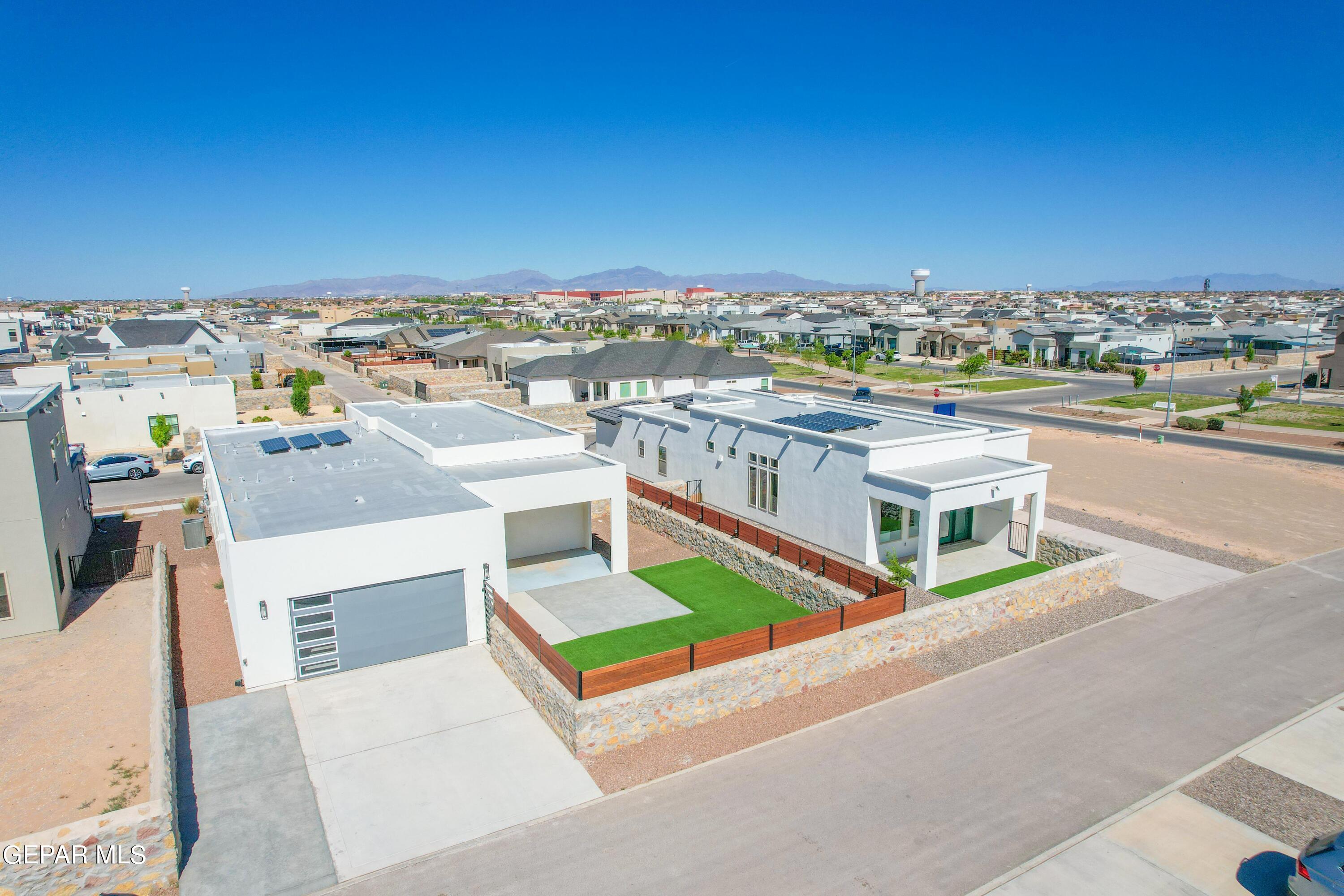 2524 Sammy Cervantes Street