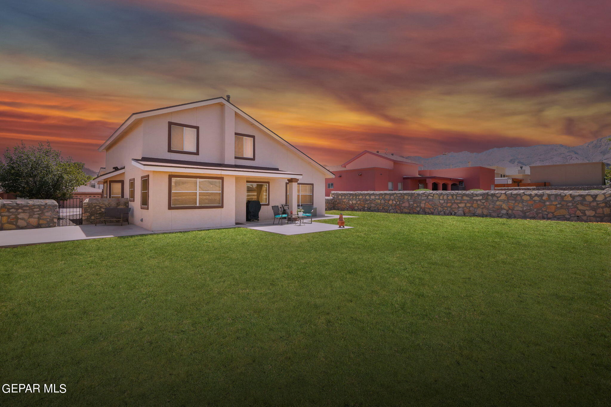 4233 Loma Taurina Drive