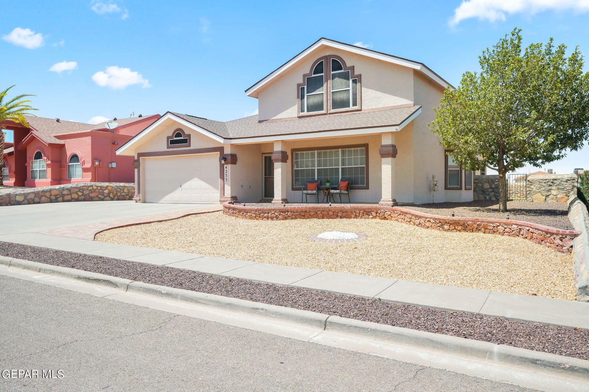 4233 Loma Taurina Drive