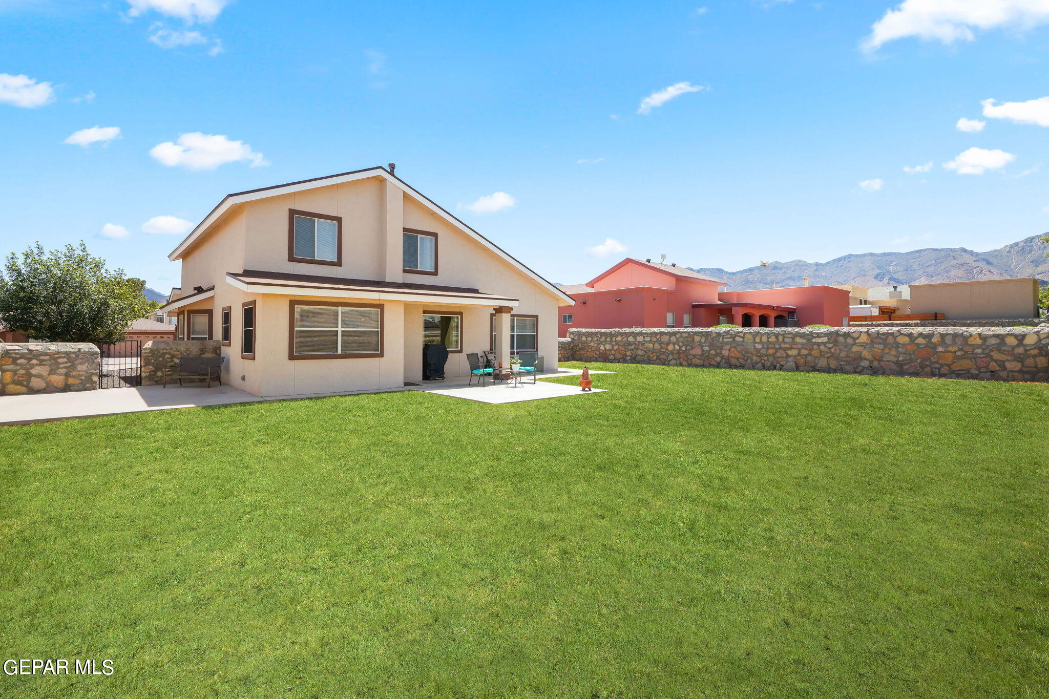 4233 Loma Taurina Drive