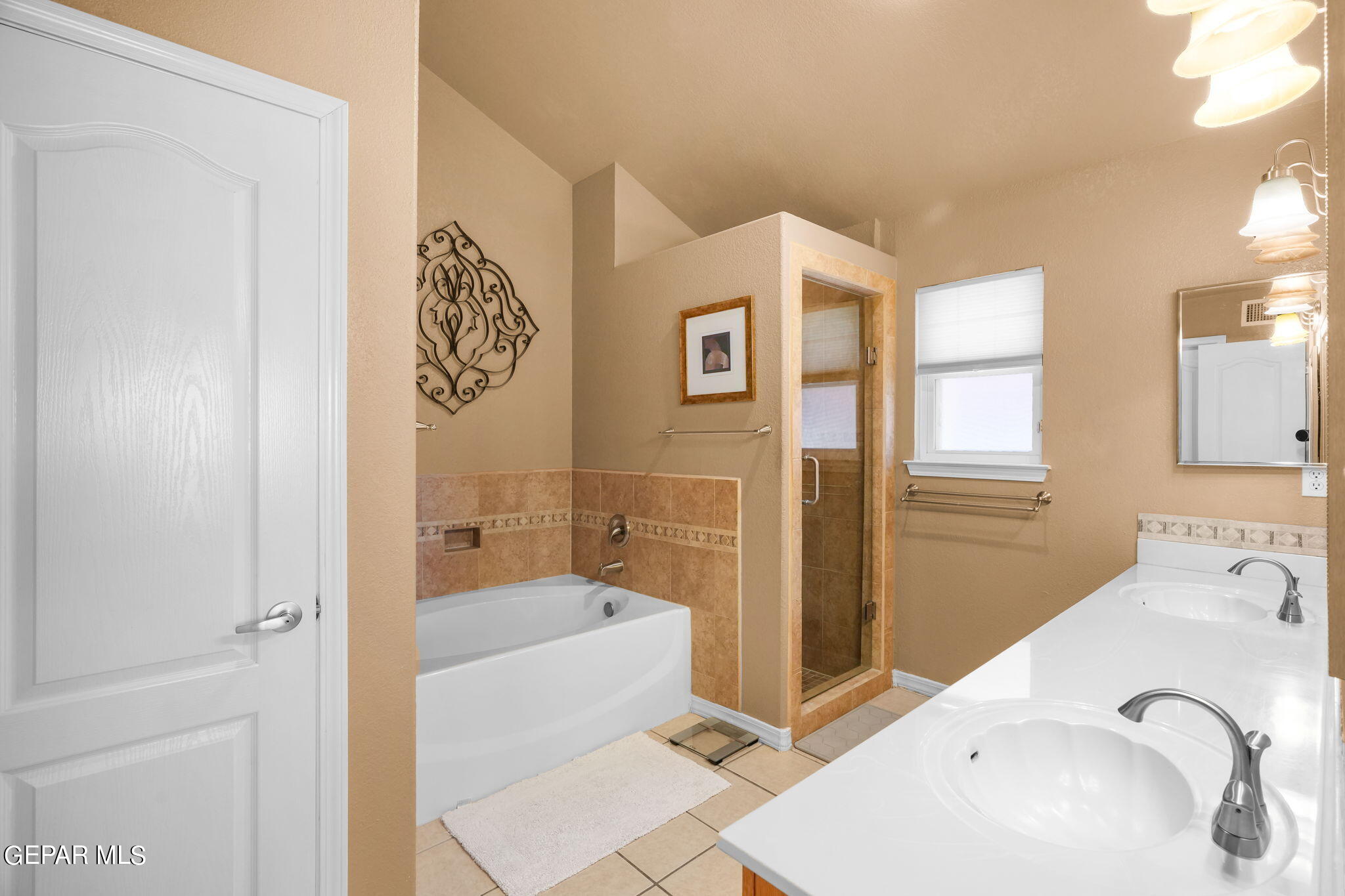 4233 Loma Taurina Drive