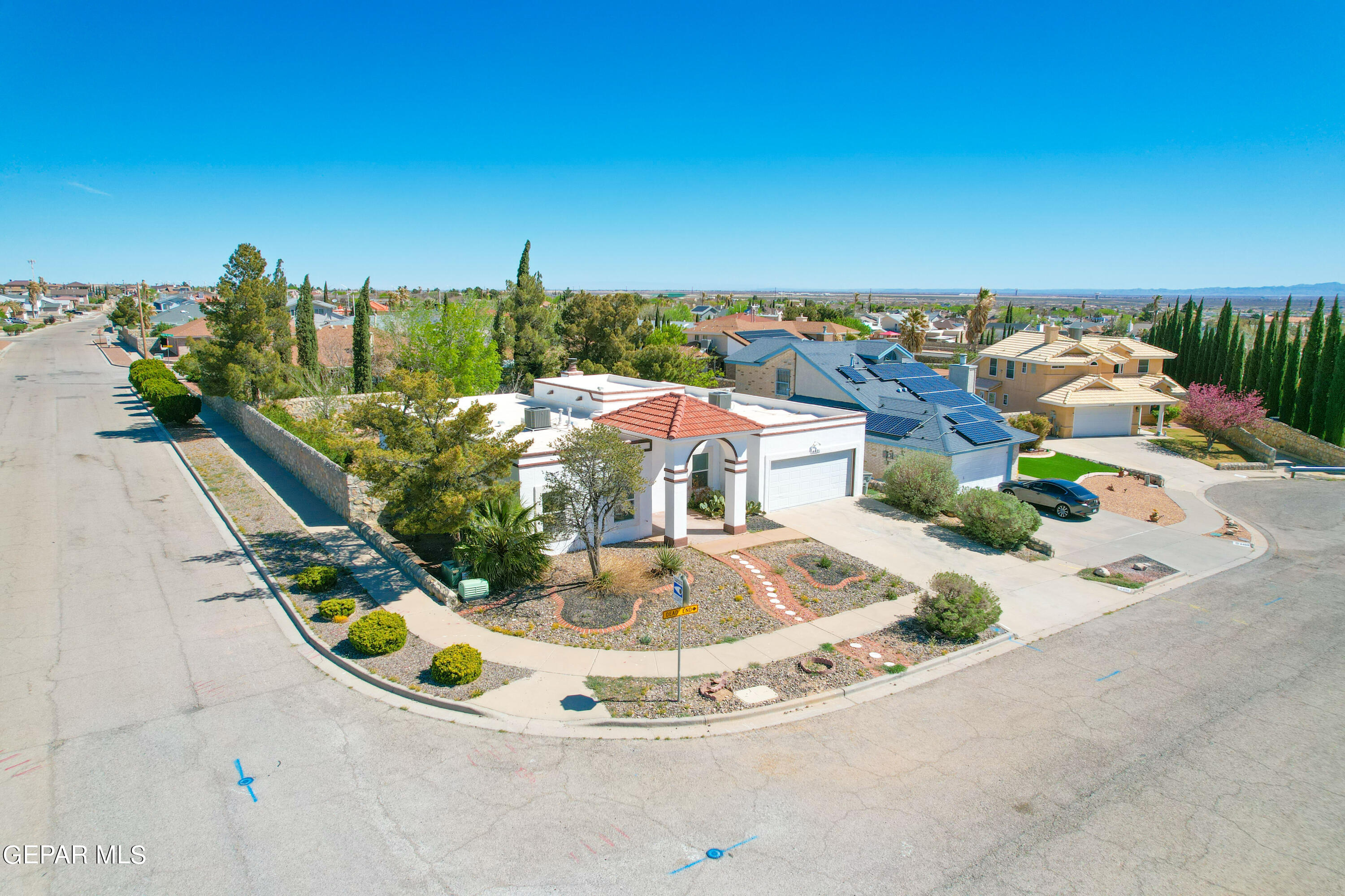 4401 LOMA DE ORO Drive