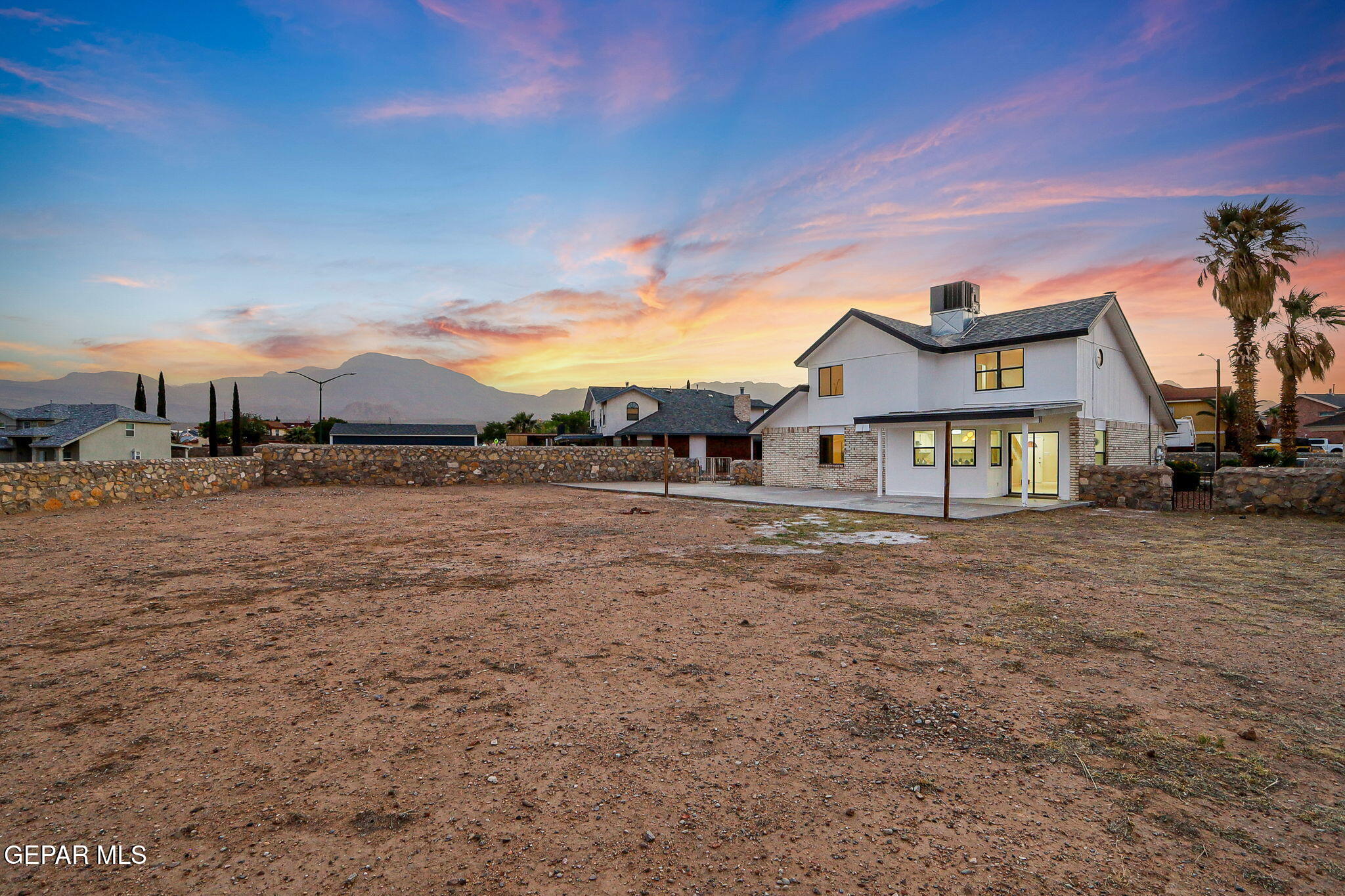 4756 LOMA DE COLOR Drive