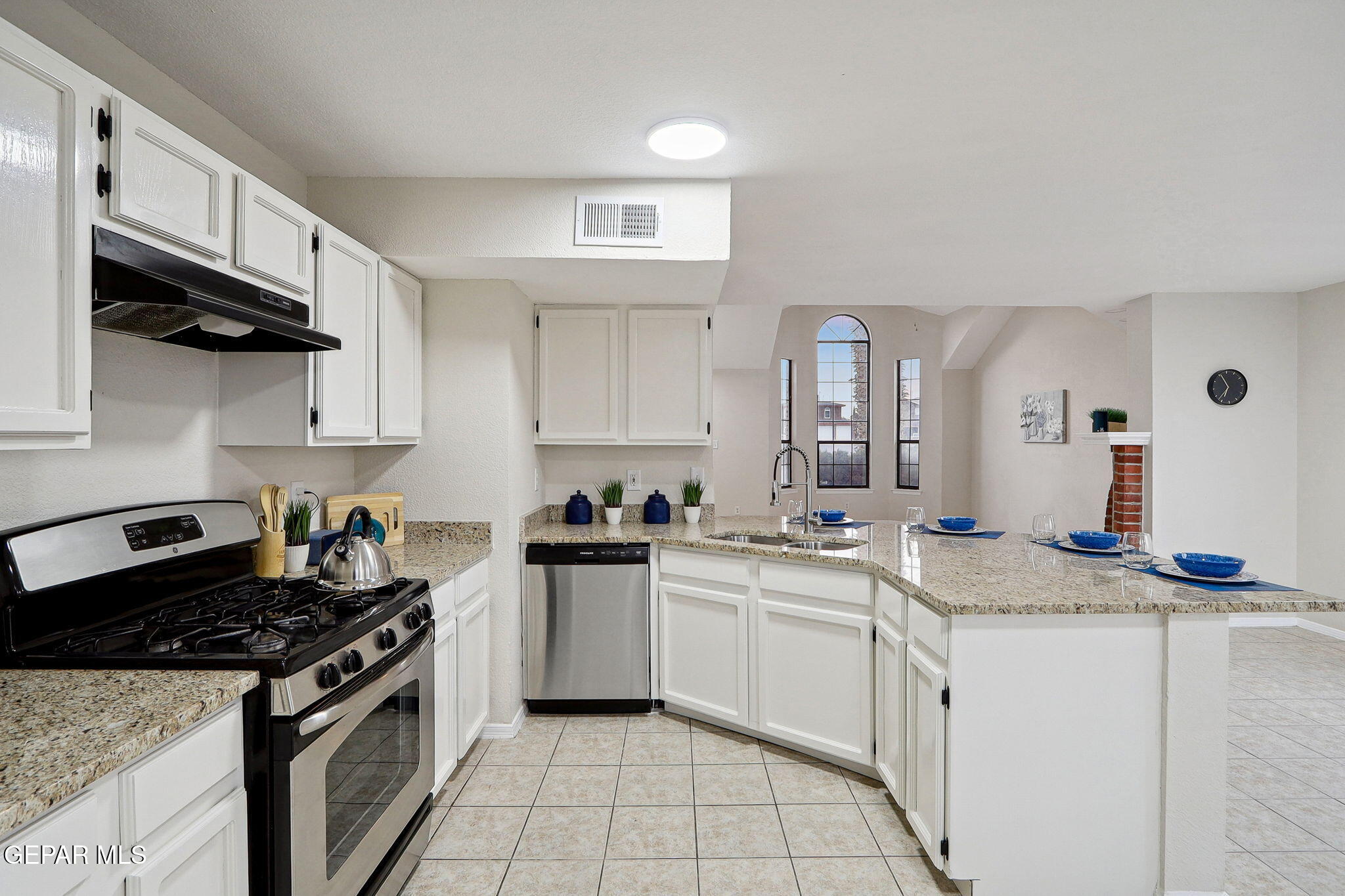 4756 LOMA DE COLOR Drive