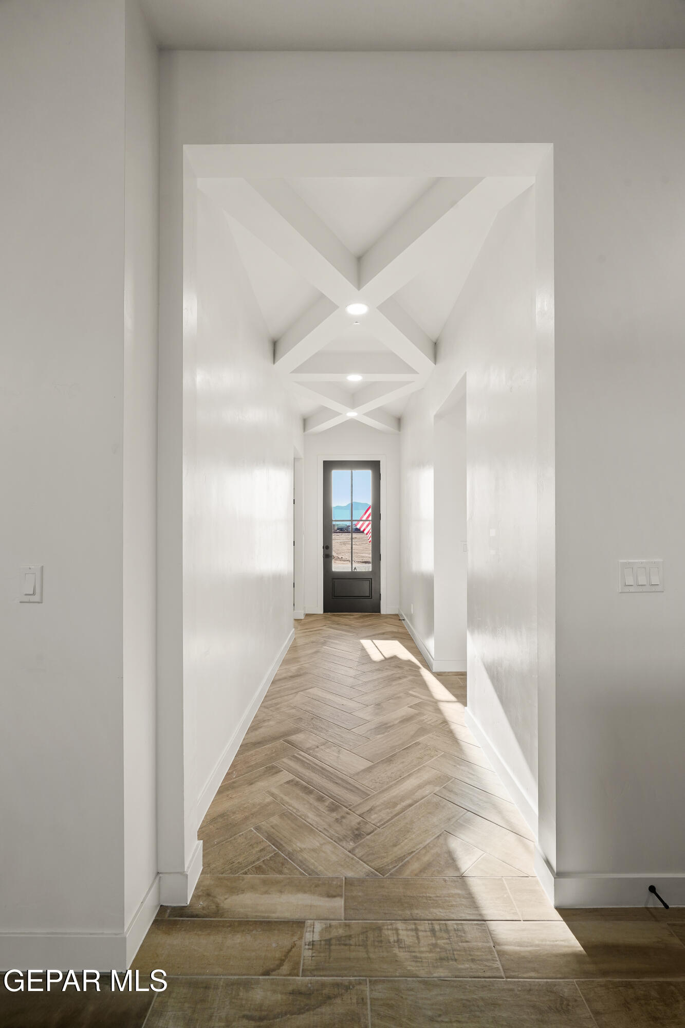 13913 Summer Wave Avenue