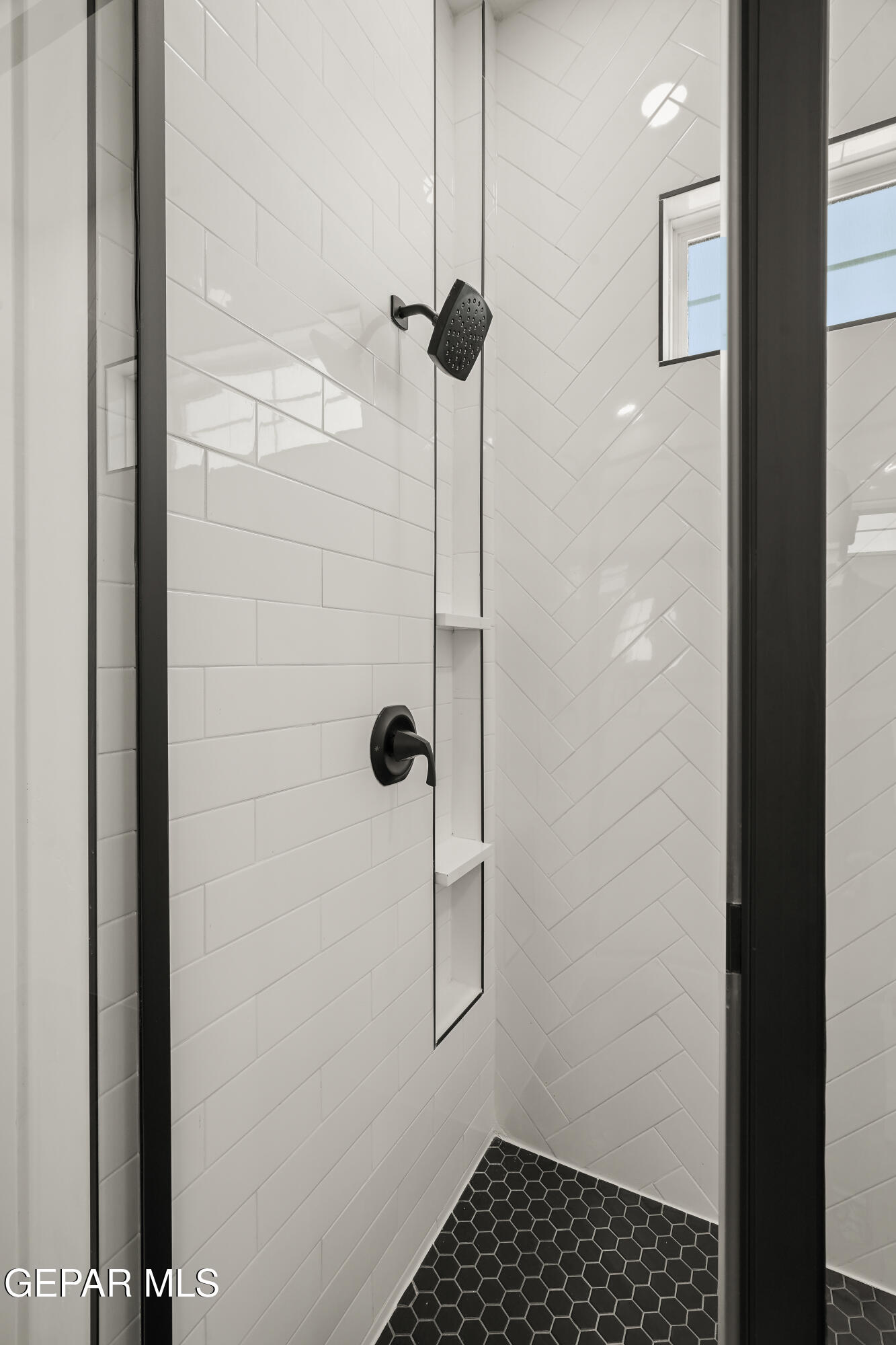 13913 Summer Wave Avenue