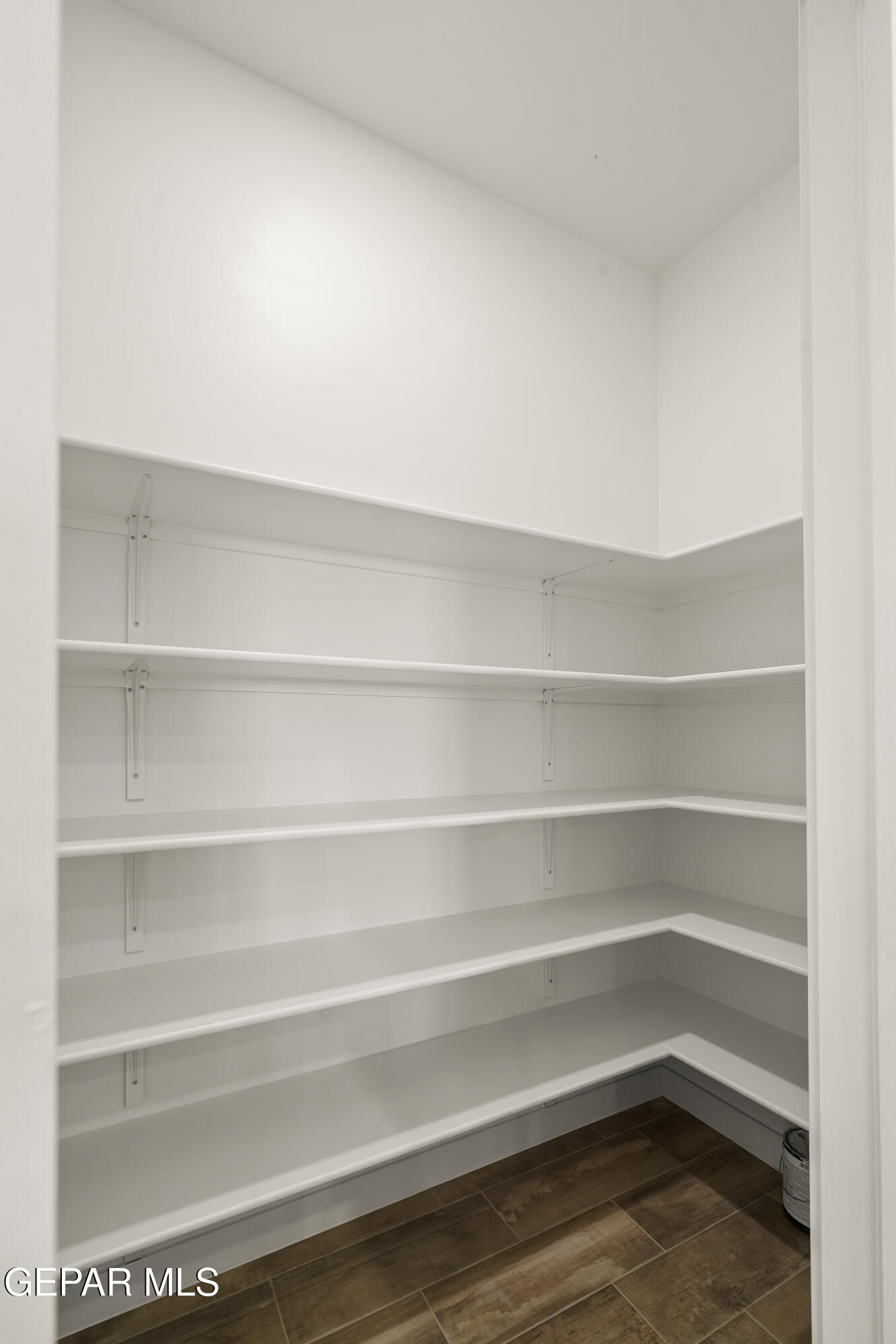 13913 Summer Wave Avenue