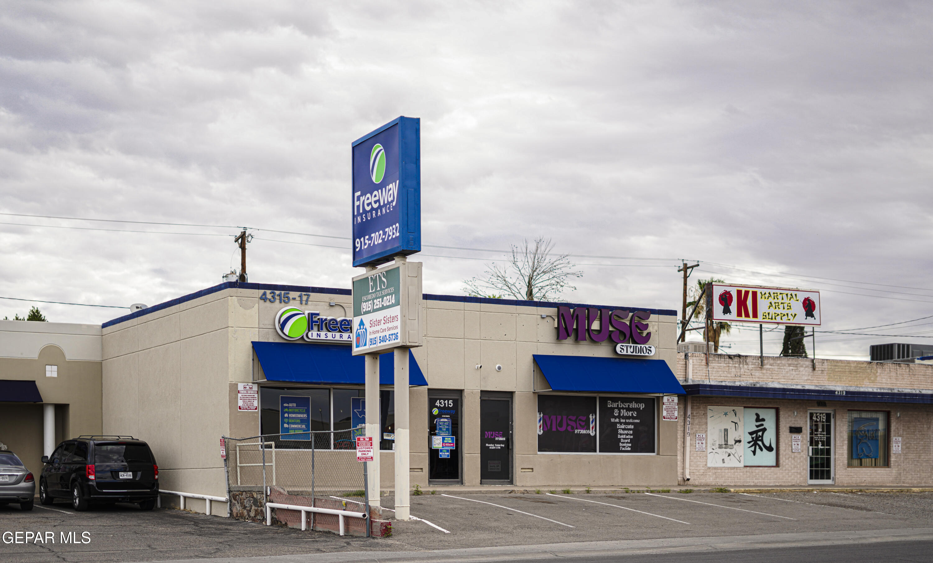 4315-4317 Montana Avenue