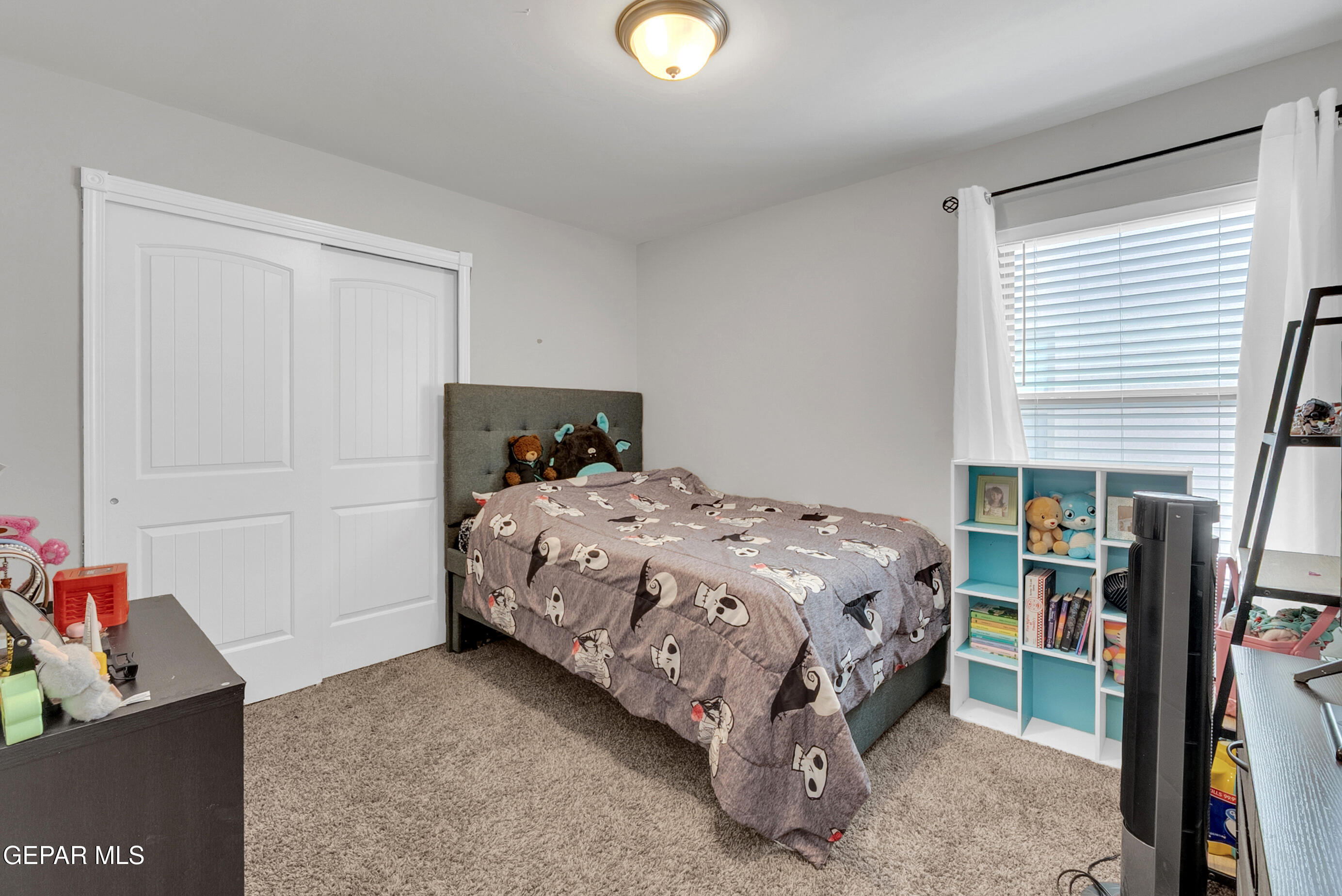 13828 Summer Story Avenue