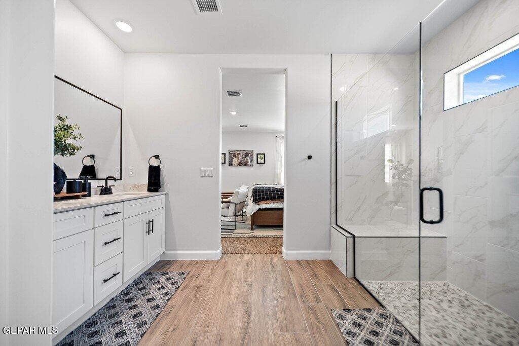 13864 Carolina Ponce Avenue